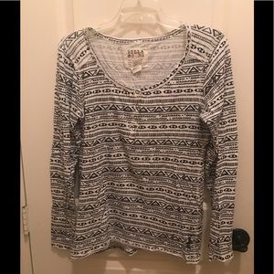 Billabong Blk/Wht long sleeve T-shirt Size Large